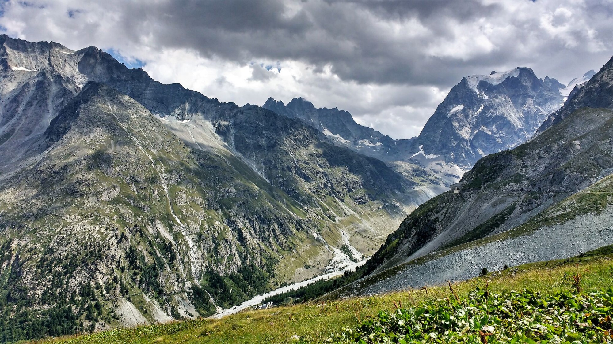 cabane de Prafleuri to Arolla