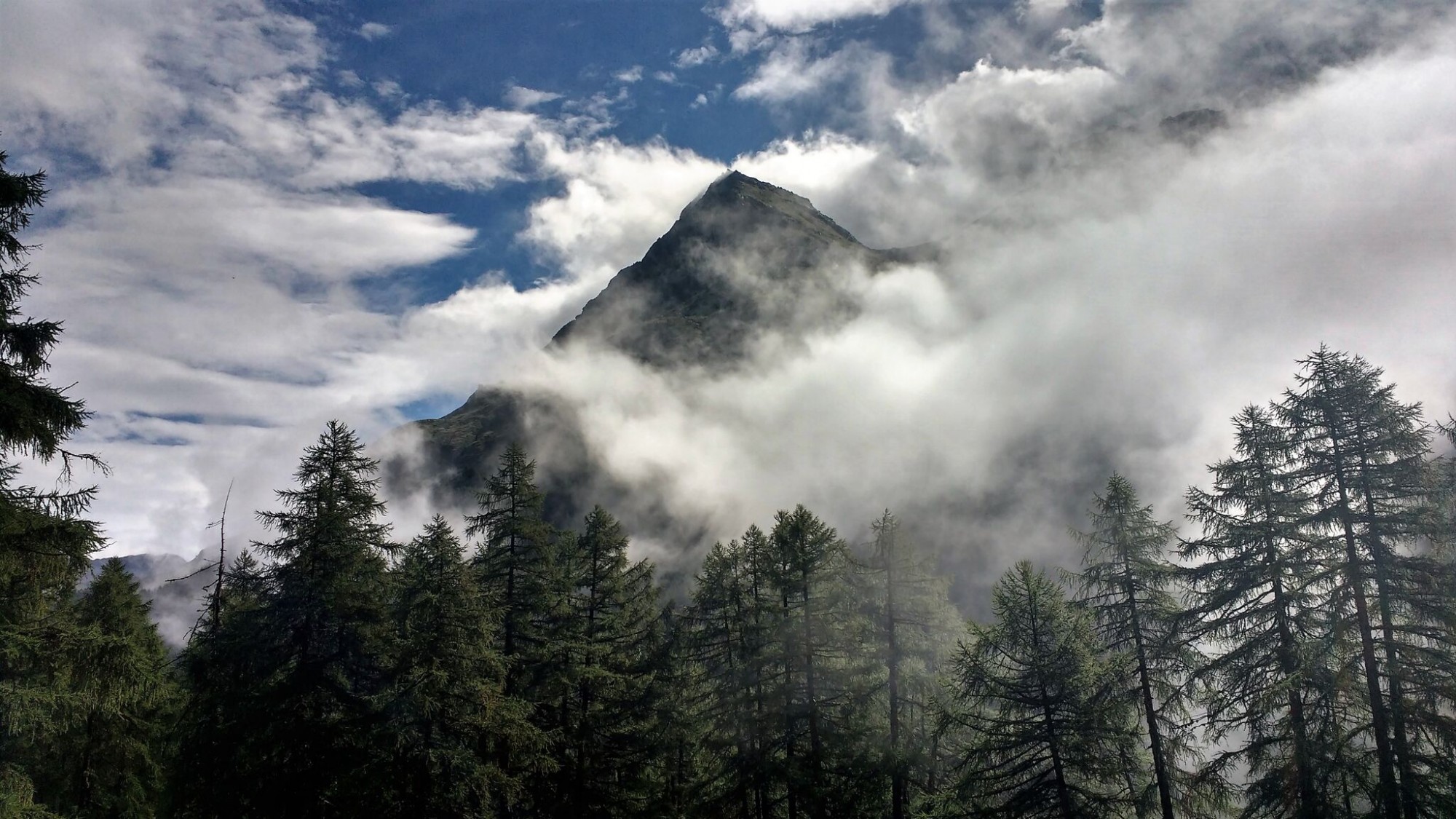 looking back on arolla