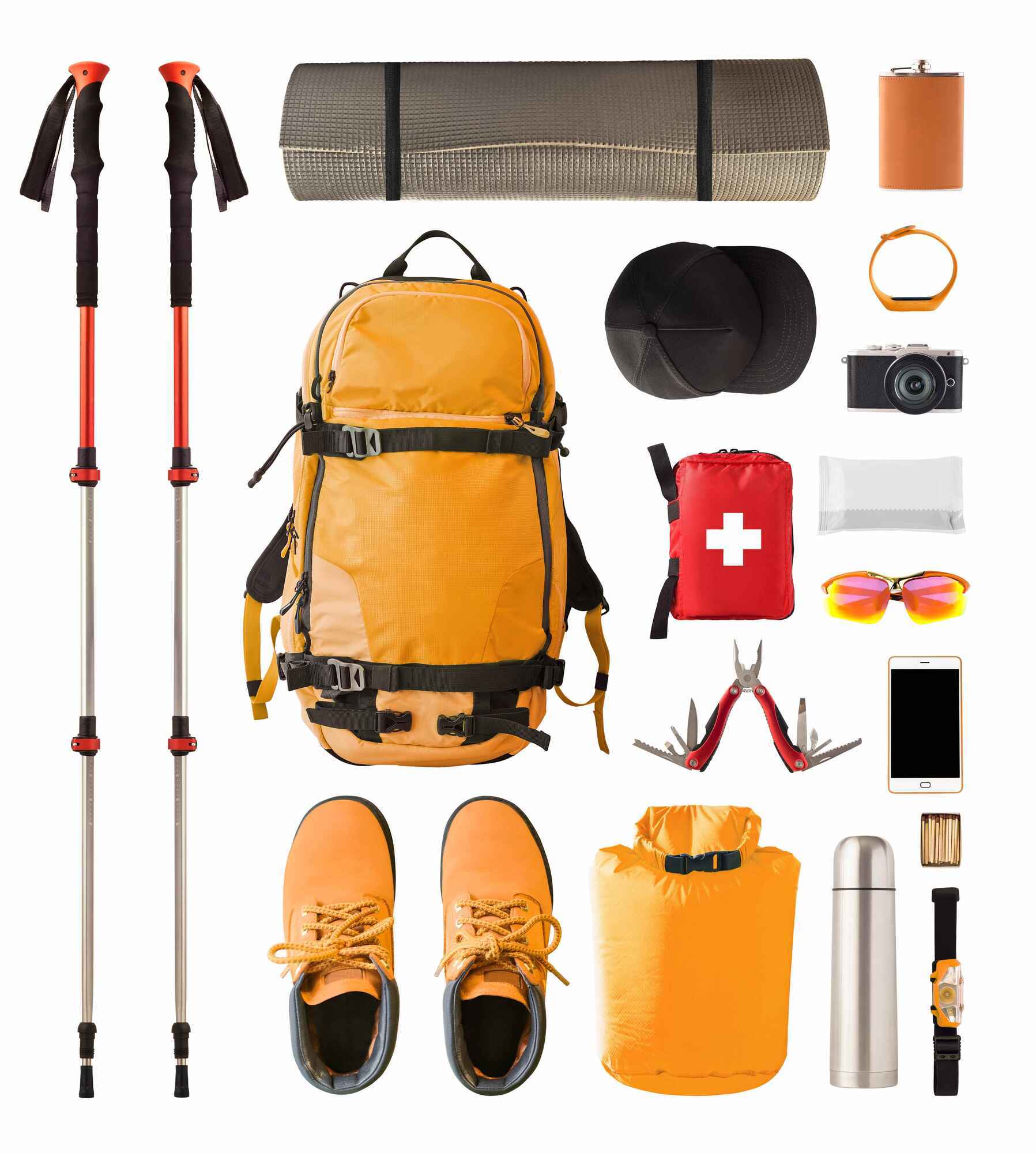 Hiking Checklist: Essentials to Bring on the Trail. Nike MY